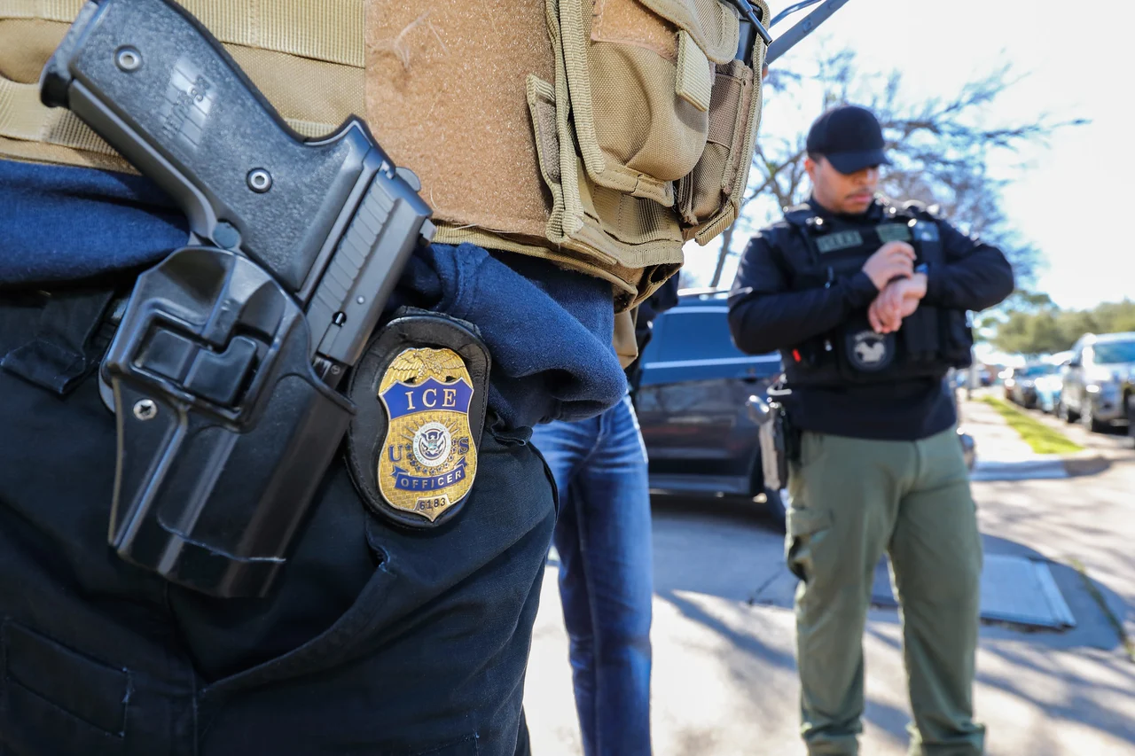Minerva Terrones Domínguez FOTO ICE, Minerva Terrones Detained by ICE, Then Learns Her Son Died: “Because of Them, He's Not Here”